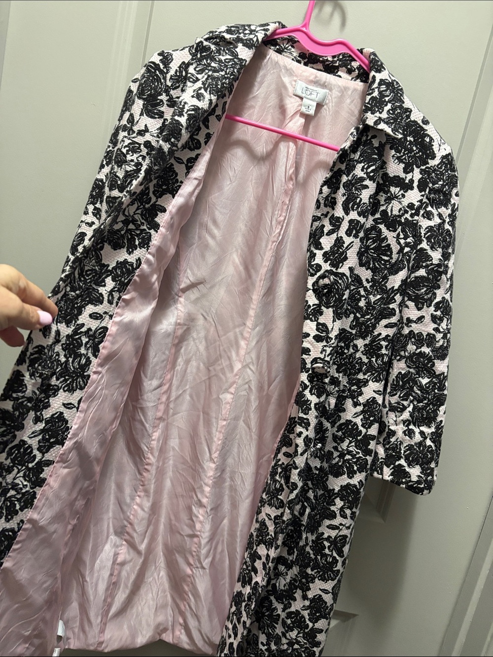 LOFT Pink Floral Trench Coat with Black Print - Picture 6 of 8